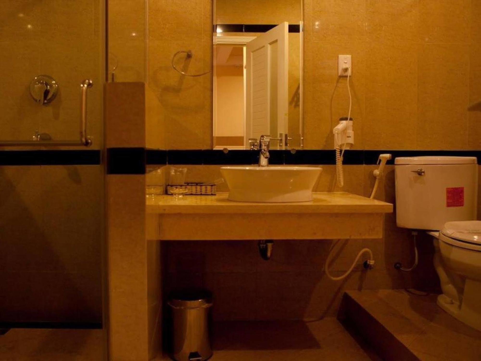 הו צ'י מין סיטי King Star Hotel מראה חיצוני תמונה